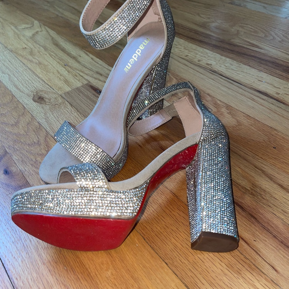 Madden Girl rhinestone embellished suede block heels with red bottoms NEW - Picture 5 of 10